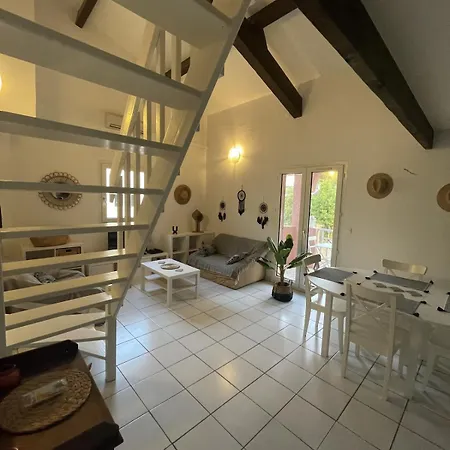 Lägenhet Le Petit Coin De Paradis Saint-Gely-du-Fesc